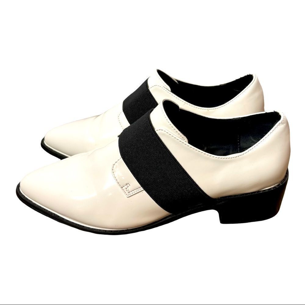 ASOS White with Black Band Pointy Loafers Size 6